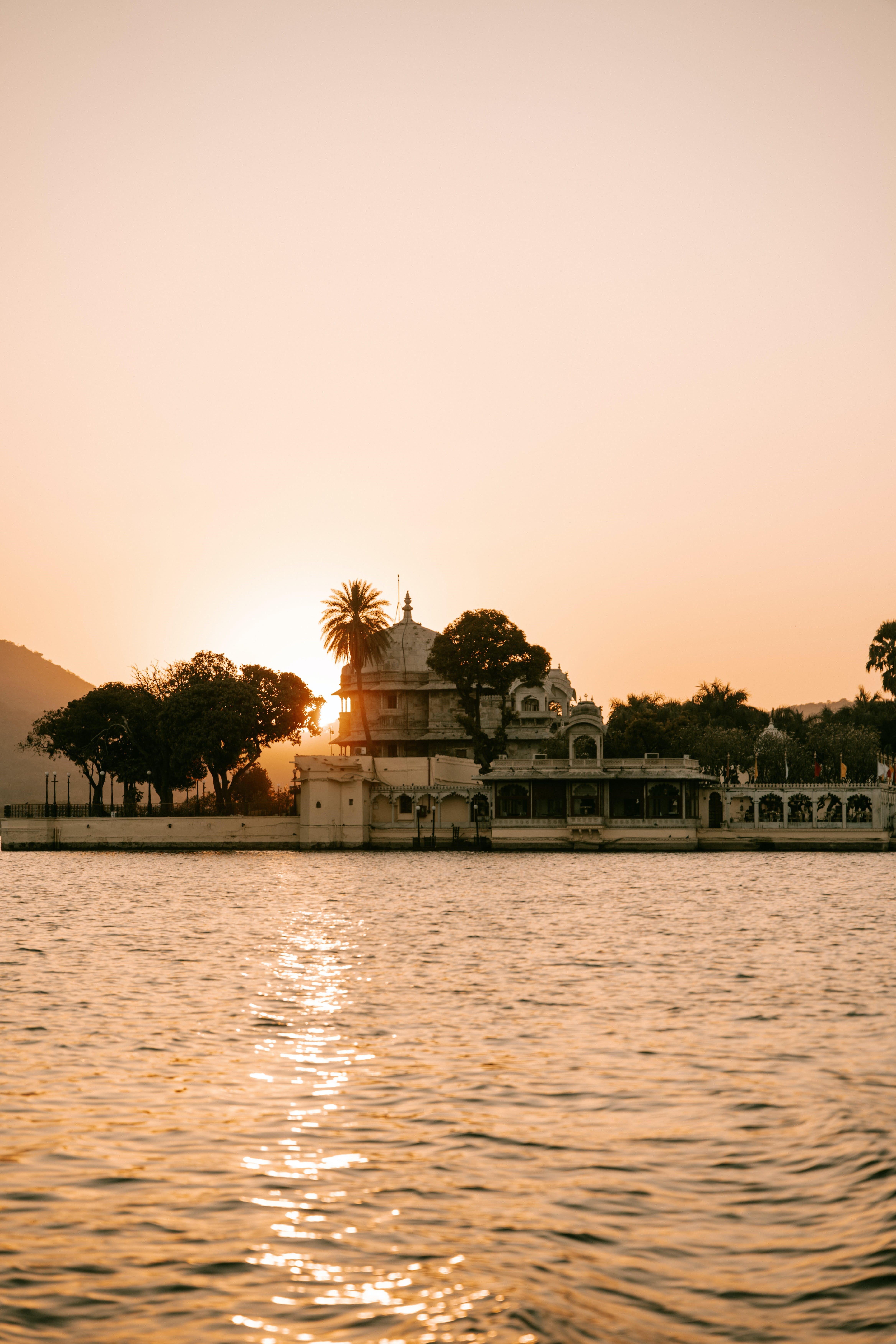 Udaipur lakes and palaces